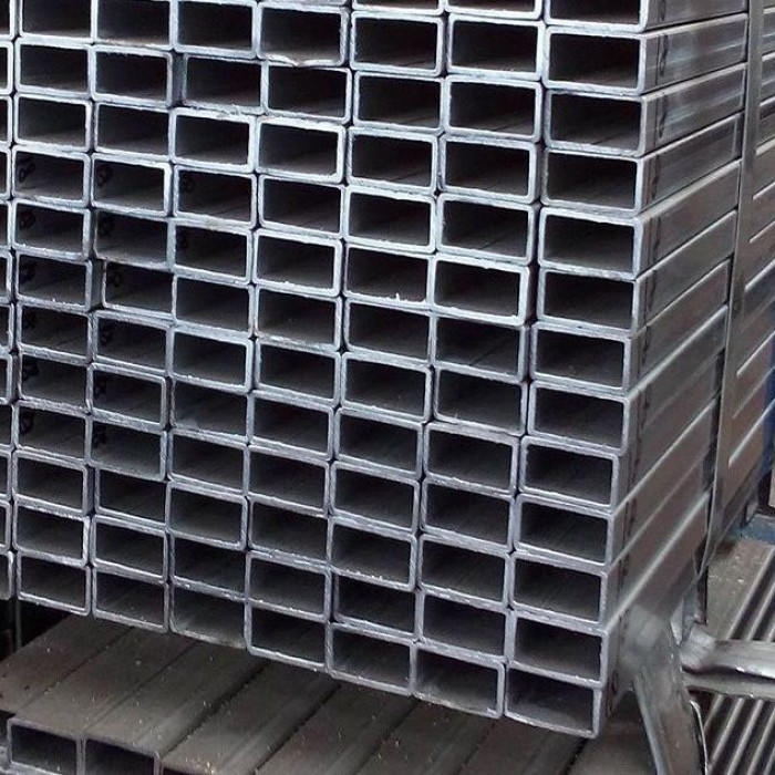 Труба профильная прямоугольная оцинкованная 140х60х4 мм 12 м